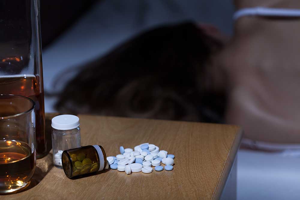 Mixing sleeping pills and alcohol can have deadly side effects.