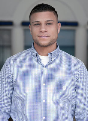 A headshot of Casey Brown, an admissions counselor at Beach House Recovery Center.