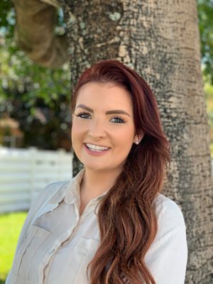 A headshot of Kara Congelio, an admissions counselor at Beach House Recovery Center.