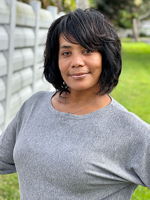 A headshot of Tonie Baxter, an admissions counselor at Beach House Recovery Center.