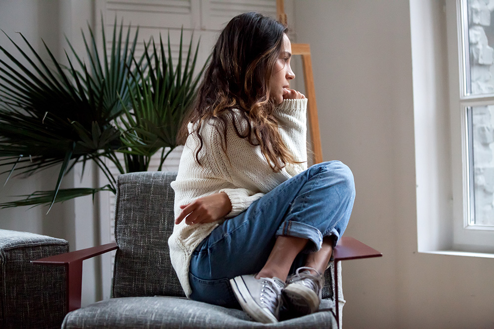 girl upset and alone